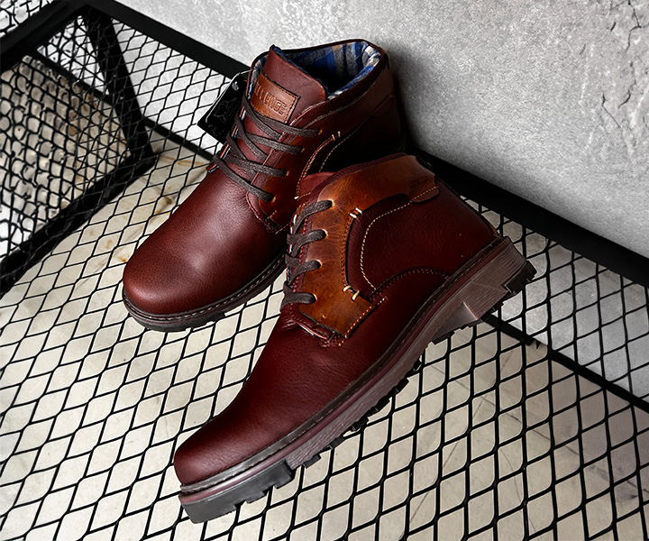 Bota atemporal Angello para hombre color café rojizo - 306