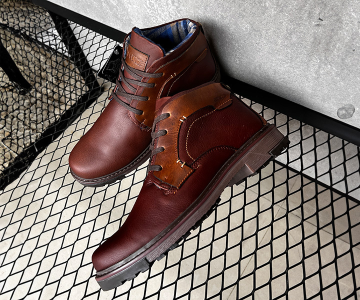 Bota atemporal Angello para hombre color café rojizo - 307