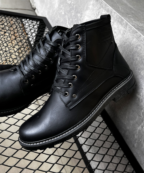 Bota atemporal Charlie para hombre color negro