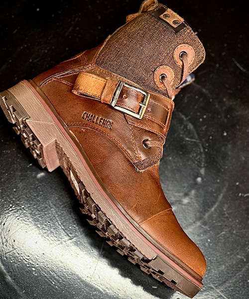 Bota atemporal Klingon para hombre color coñac