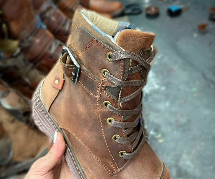 Bota atemporal Rick para hombre color maní - 330