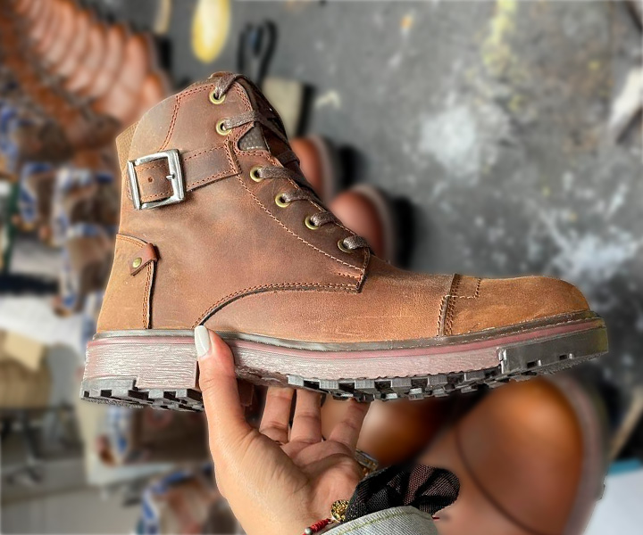 Bota atemporal Rick para hombre color maní - 331