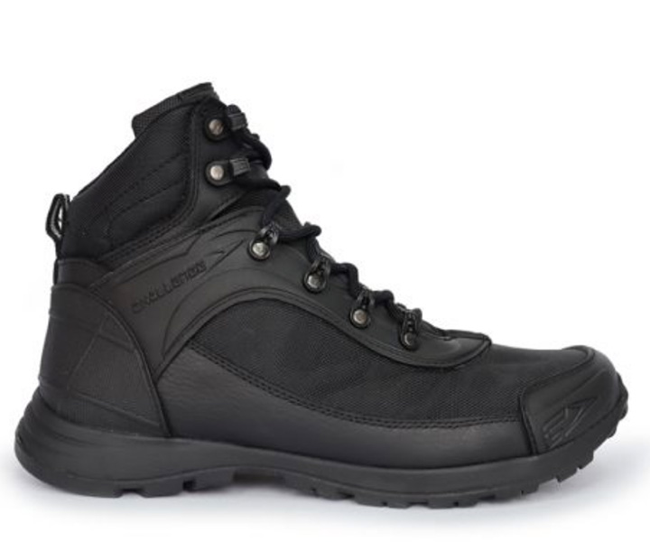 Bota outdoor Columbia para hombre color negro ref. CH324 - 188