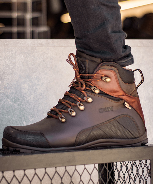 Bota outdoor Cronos para hombre color coñac ref. 371