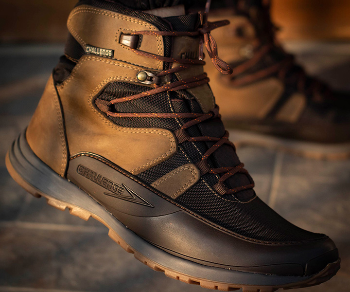 Bota outdoor Discovery para hombre color fumo ref. CH356 - 138