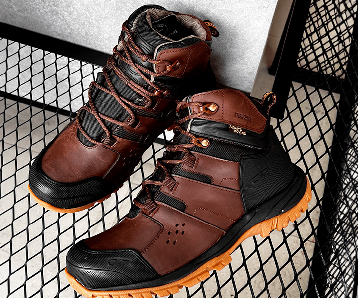 Bota outdoor Goliat para hombre color avellana  - 200