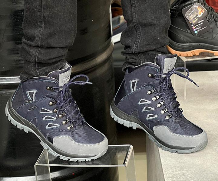 Bota outdoor Hunter para hombre color azul ref. CH367 - 72