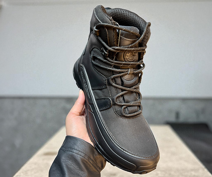 Bota outdoor Leonov Pro para hombre color negro ref. CH350 - 110