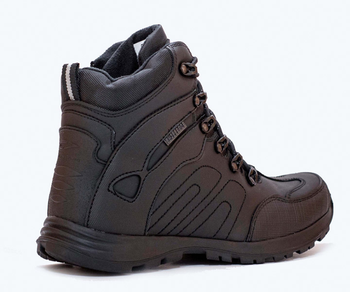 Bota outdoor Runner para hombre color negro ref. Ch352 - 160