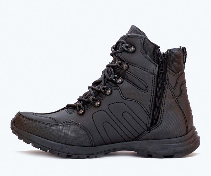 Bota outdoor Runner para hombre color negro ref. Ch352 - 162