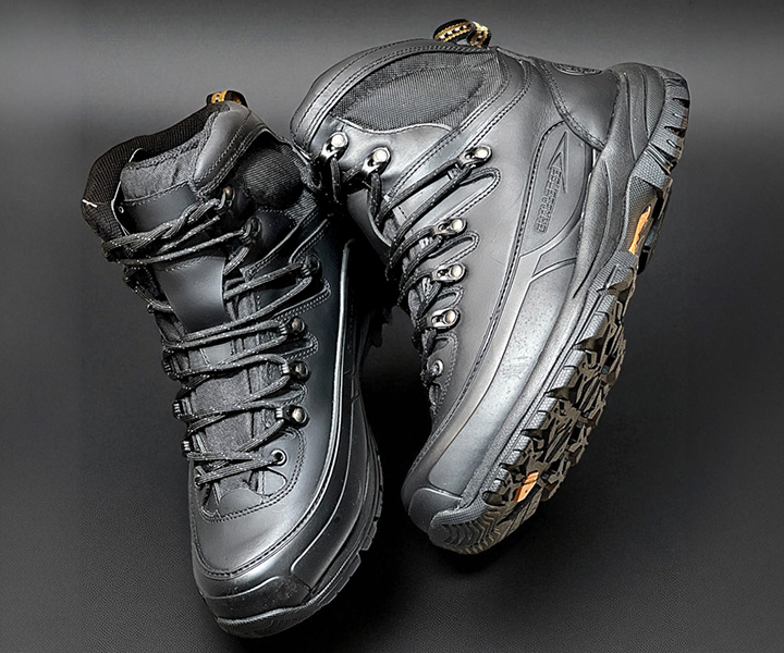 Bota outdoor Spartans para hombre color negro ref. CH399 - 74