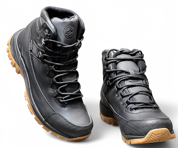 Bota outdoor Strong para hombre color negro ref. CH357 - 84