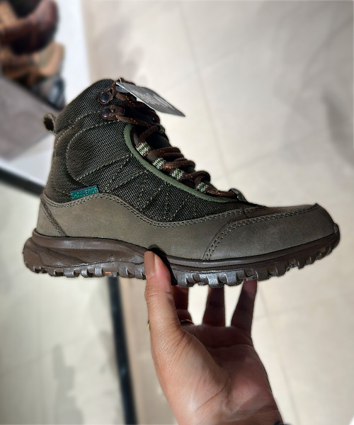 Bota outdoor Challenger para mujer color verde ref. M224